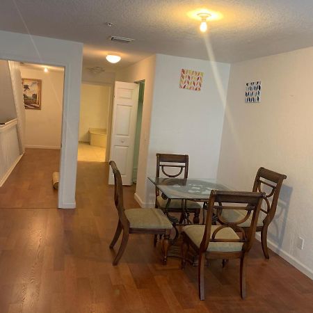 פורט לודרדייל Bedroom Suite In Lauderdale Lakes Townhome מראה חיצוני תמונה