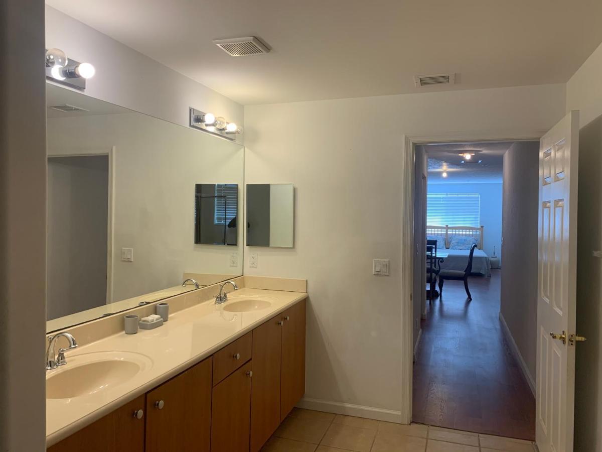 פורט לודרדייל Bedroom Suite In Lauderdale Lakes Townhome מראה חיצוני תמונה