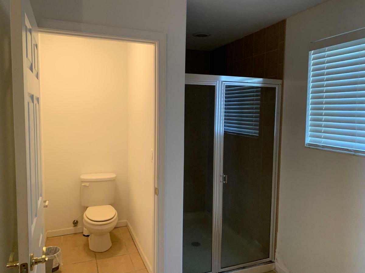 פורט לודרדייל Bedroom Suite In Lauderdale Lakes Townhome מראה חיצוני תמונה