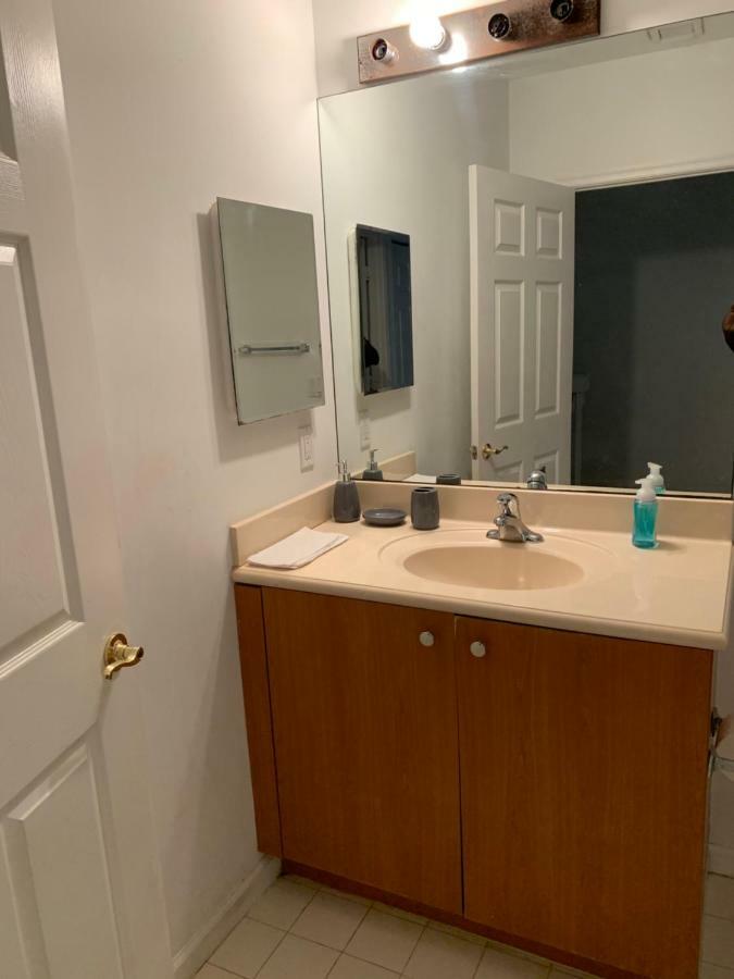 פורט לודרדייל Bedroom Suite In Lauderdale Lakes Townhome מראה חיצוני תמונה